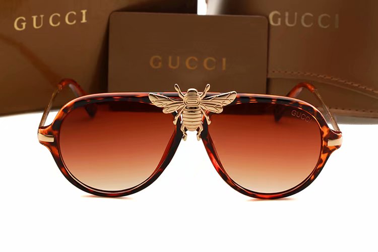 GUCCI BEE